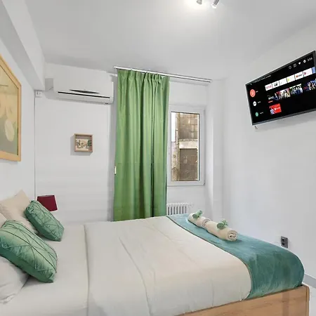 Central Studio Emerald * Bucharest